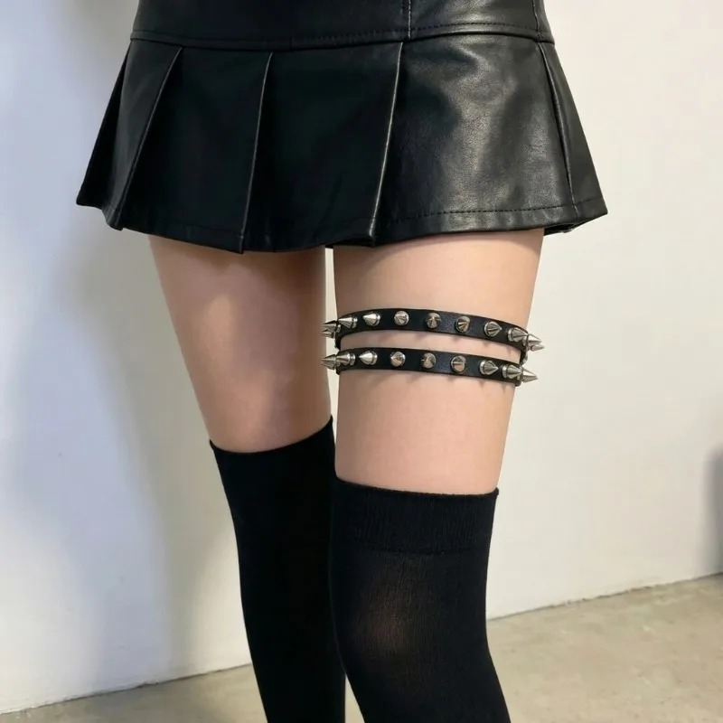 Double Row Cone Spike Leg Gart - Body Jewelry Goth ulasan dan harga